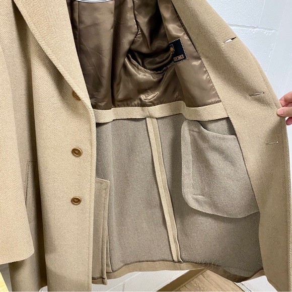 Canali Tan Coat 40R - Picture 4 of 16